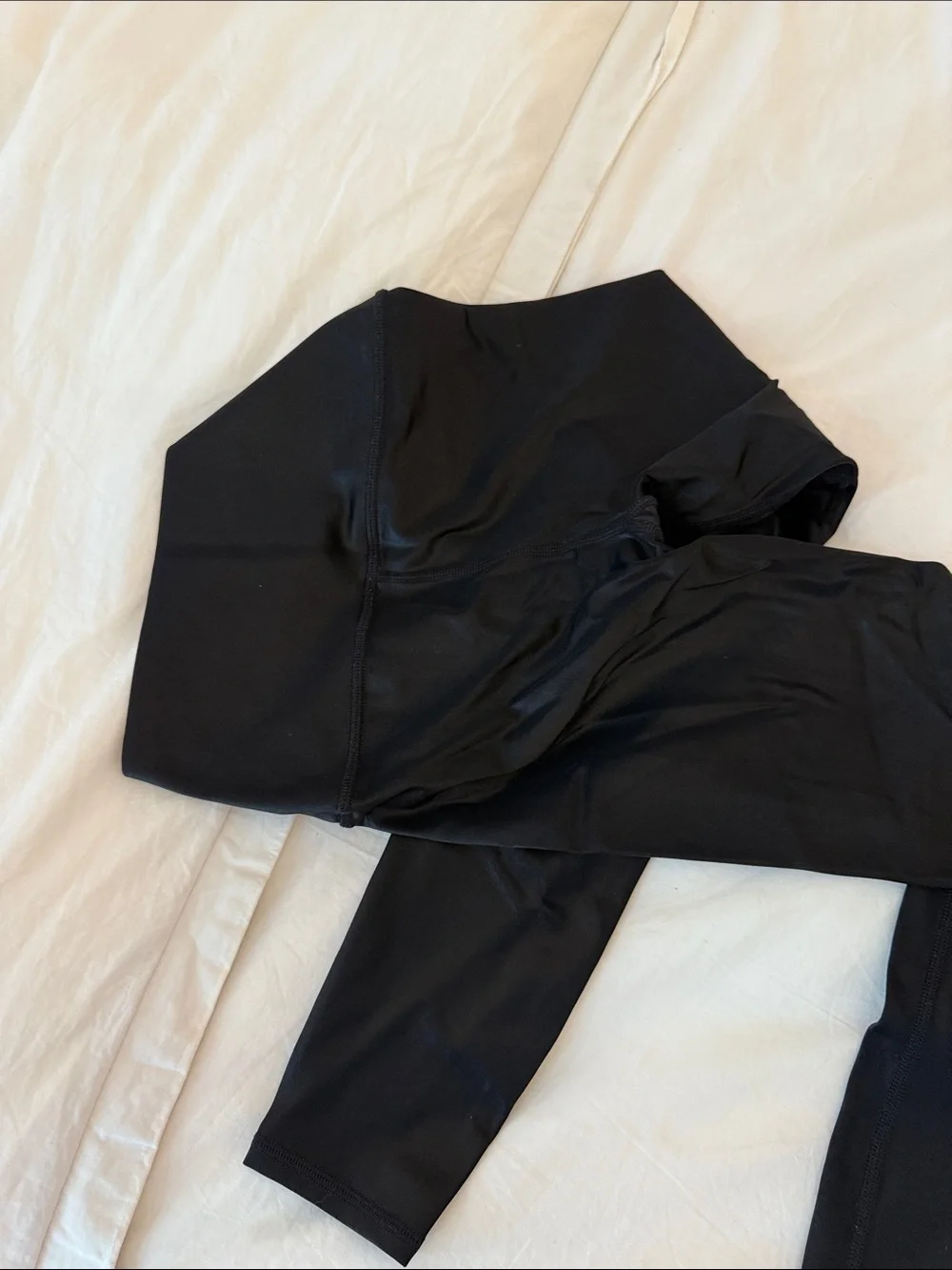 ALO Yoga High-Waist Cropped Black Metallic Performance Leggings